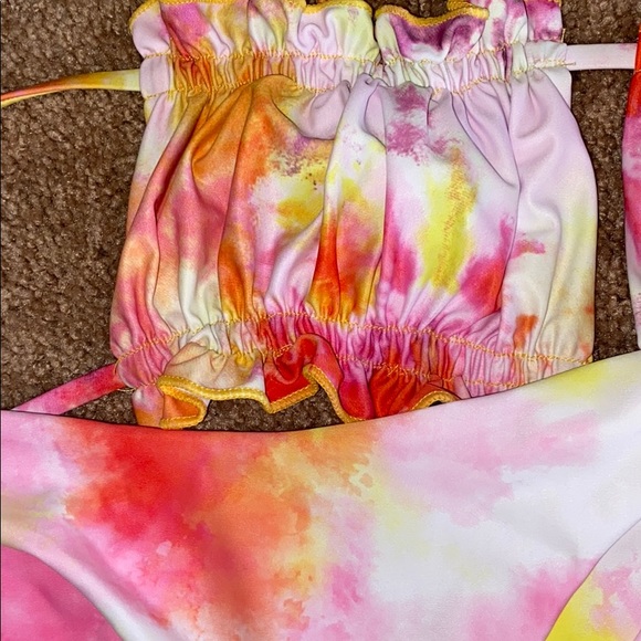 Bikini Set - Picture 2 of 2